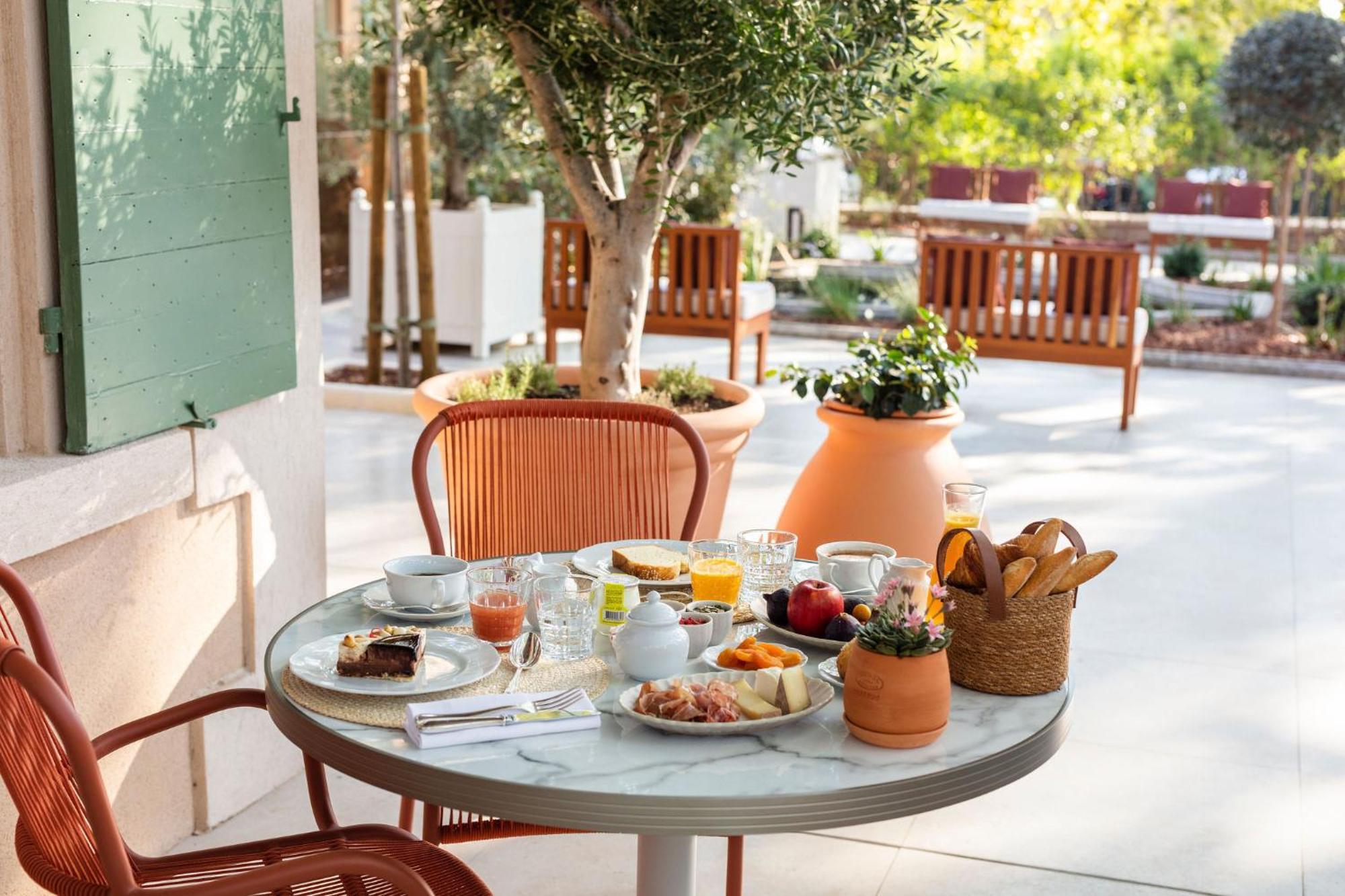 Hotel Et Restaurant La Bastide Bourrelly - Mathias Dandine Cabriès Exteriér fotografie